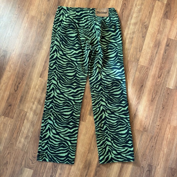 Holiday by Emma Holland Zebra Strip Jeans Size Small - Picture 2 of 4